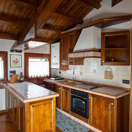 Del Mare Apartment *